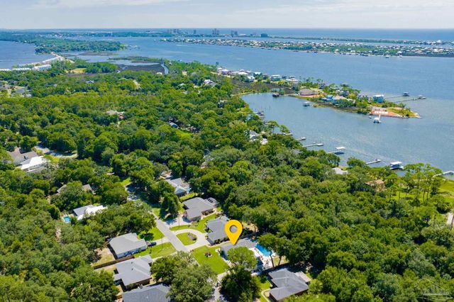 16531 Innerarity Pt Rd, Pensacola, FL 32507