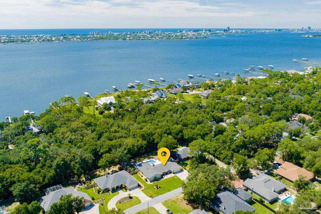 16531 Innerarity Pt Rd, Pensacola, FL 32507