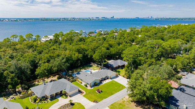 16531 Innerarity Pt Rd, Pensacola, FL 32507