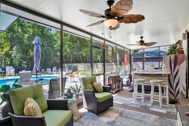 16531 Innerarity Pt Rd, Pensacola, FL 32507