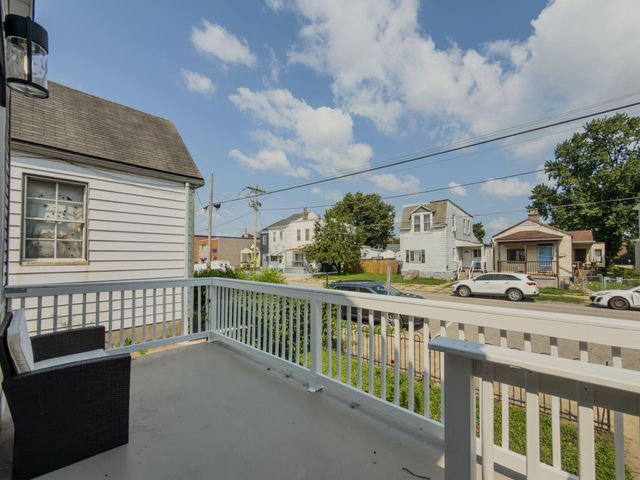 420 W 9th Street, Newport, KY 41071