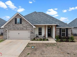 112 Brimestone Loop, Benton, LA 71006
