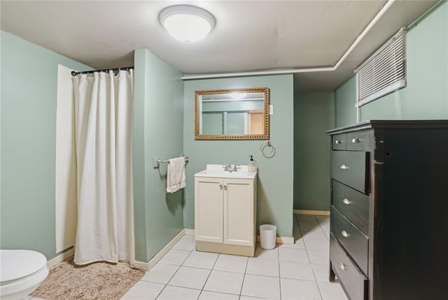 514 Killingly Street, Johnston, RI 02919