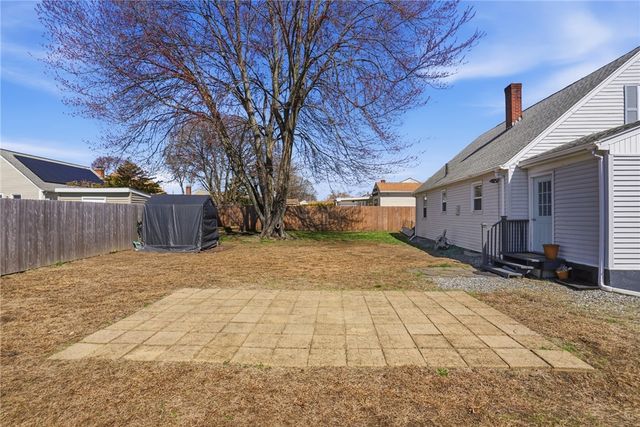 514 Killingly Street, Johnston, RI 02919