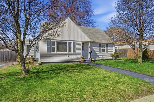 514 Killingly Street, Johnston, RI 02919