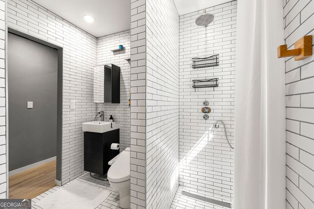 2680 Rosemary Street NW, Atlanta, GA 30318