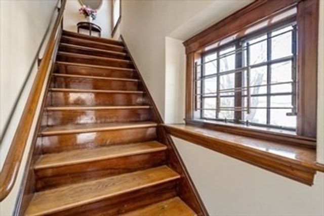 18 Fairfax 2, Milton, MA 02186