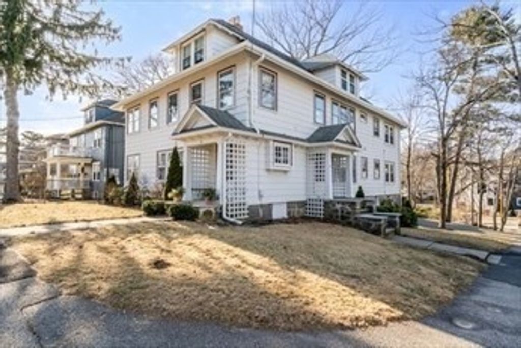 18 Fairfax 2, Milton, MA 02186