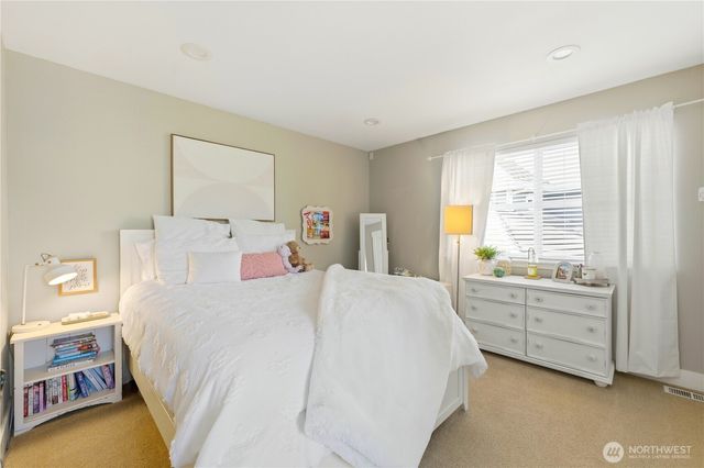 5214 77th Avenue Ct W, University Place, WA 98467
