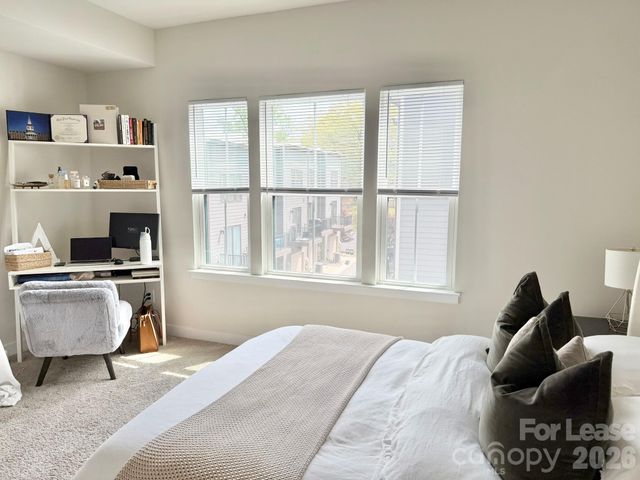 3735 S Tryon Street, Charlotte, NC 28217