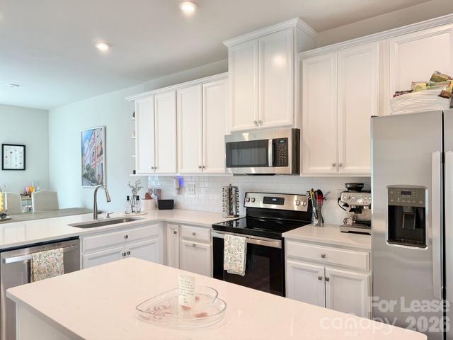 3735 S Tryon Street, Charlotte, NC 28217