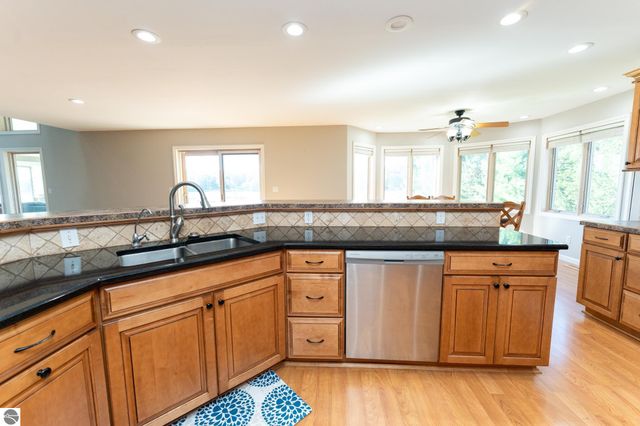 1107 Bundy Drive, Lake Isabella, MI 48893