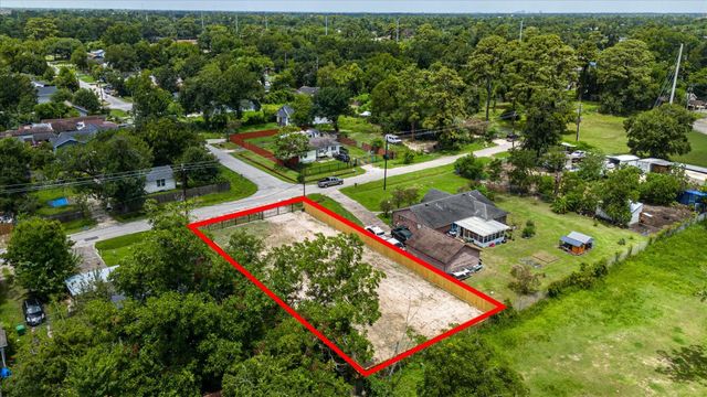 8706 Lawnridge, Houston, TX 77016