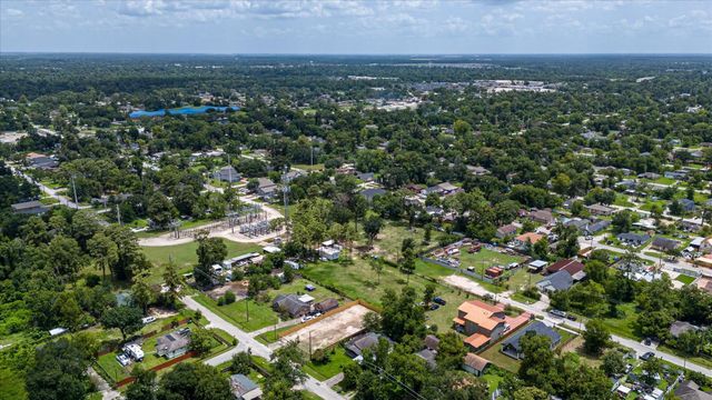 8706 Lawnridge, Houston, TX 77016