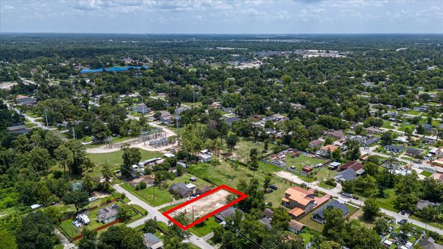 8706 Lawnridge, Houston, TX 77016
