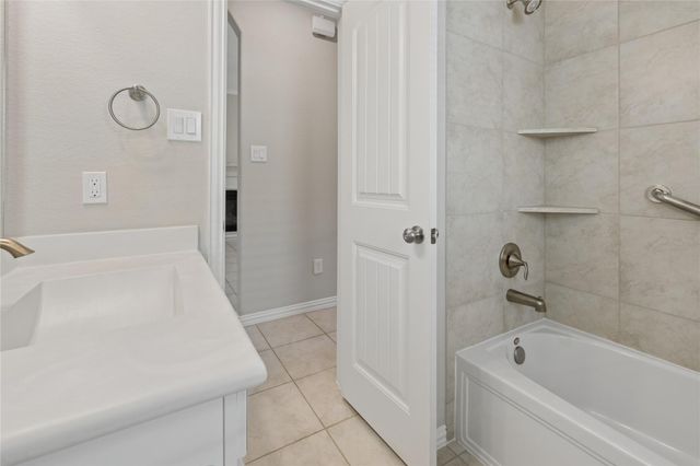 2357 Old Stone Drive, Conroe, TX 77304