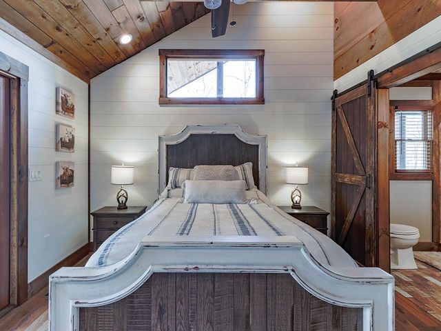 554 SE Tipton Springs Road, Morganton, GA 30560