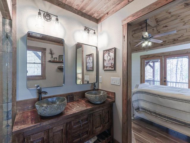 554 SE Tipton Springs Road, Morganton, GA 30560