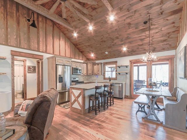 554 SE Tipton Springs Road, Morganton, GA 30560