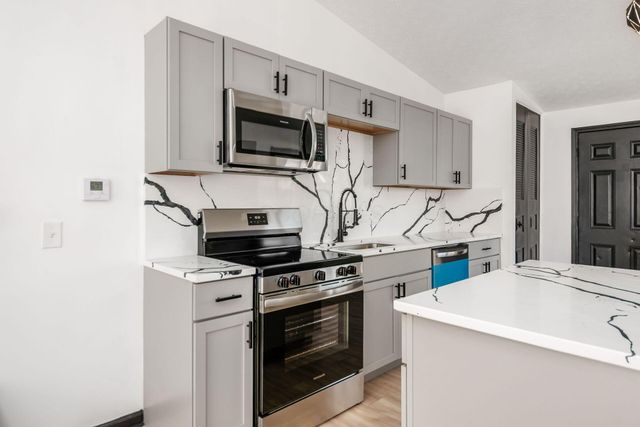 3014 Hubbardton Place, Reynoldsburg, OH 43068