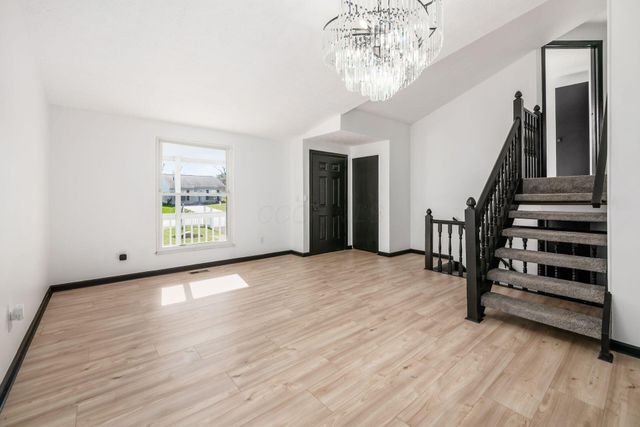 3014 Hubbardton Place, Reynoldsburg, OH 43068