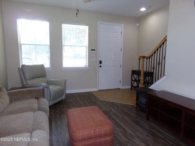 13052 SUNSET LAKE Drive, Jacksonville, FL 32258