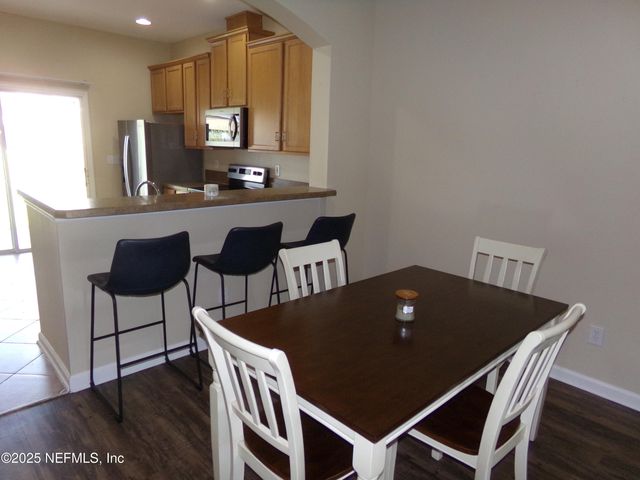 13052 SUNSET LAKE Drive, Jacksonville, FL 32258