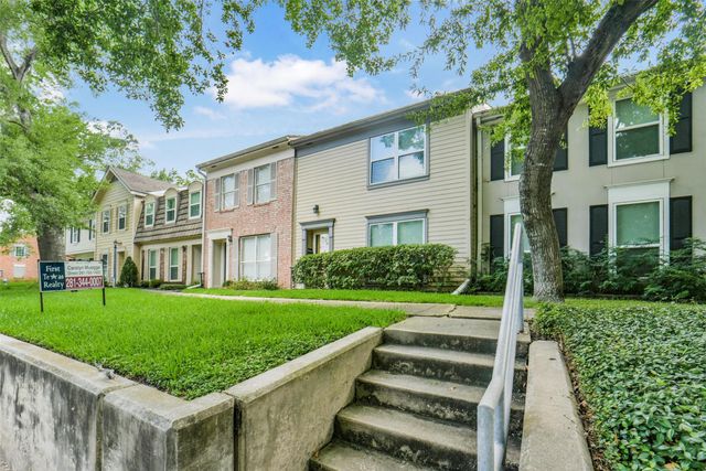 9662 Westview Drive 5, Houston, TX 77055