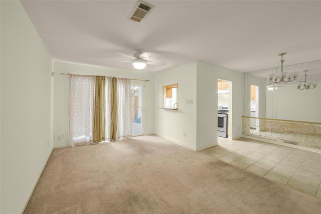 9662 Westview Drive 5, Houston, TX 77055