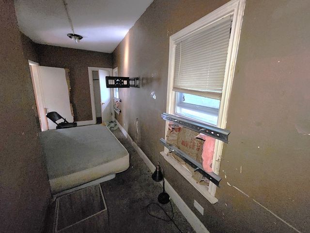 10623 S Perry Avenue, Chicago, IL 60628