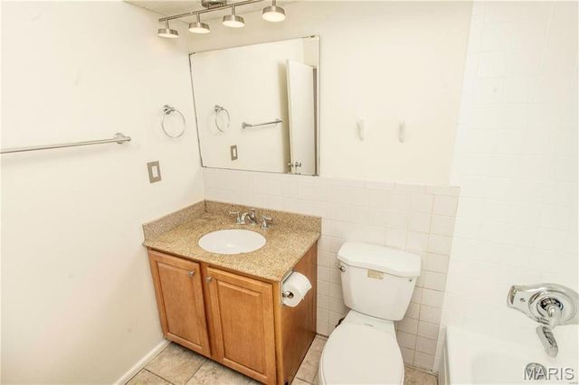 4355 Maryland Avenue 330, St Louis, MO 63108