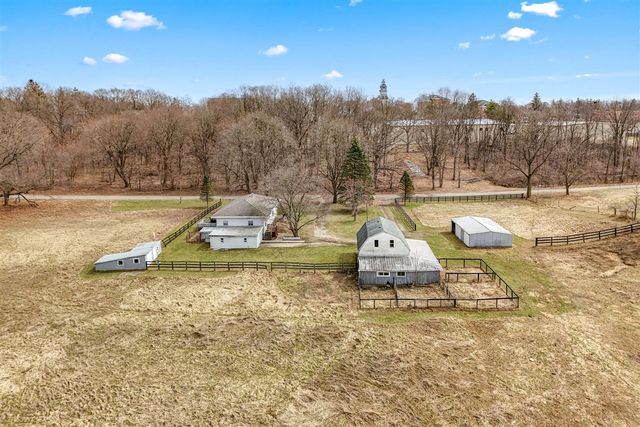 104 Mcclellan Street, Hillsdale, MI 49242