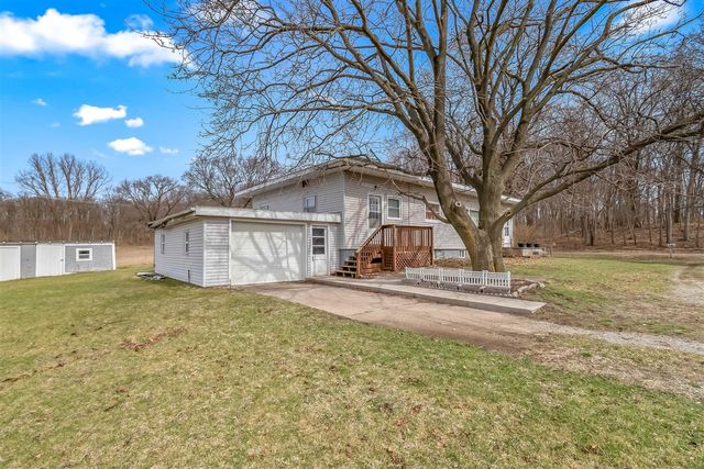 104 Mcclellan Street, Hillsdale, MI 49242