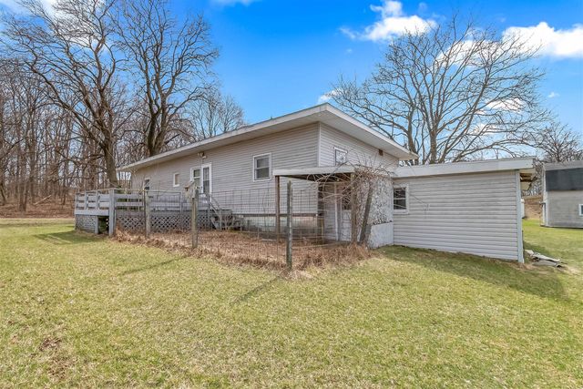 104 Mcclellan Street, Hillsdale, MI 49242