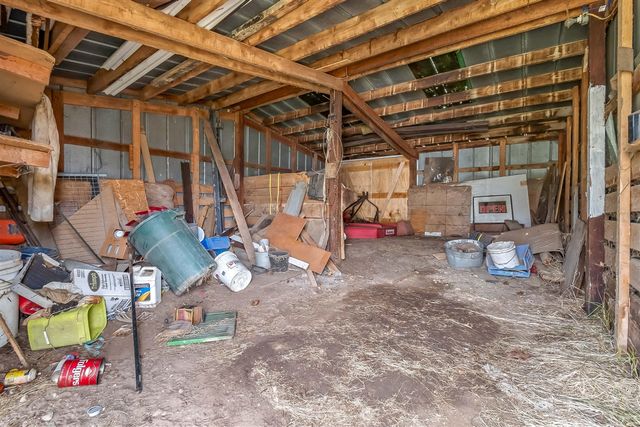 104 Mcclellan Street, Hillsdale, MI 49242