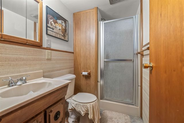 104 Mcclellan Street, Hillsdale, MI 49242