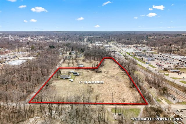 104 Mcclellan Street, Hillsdale, MI 49242