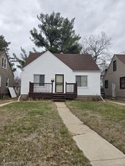19928 Santa Barbara Drive, Detroit, MI 48221