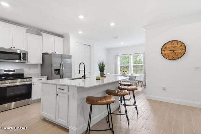 2123 Raglan Circle, Ormond Beach, FL 32174