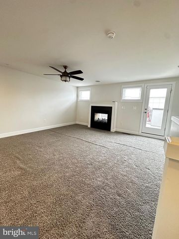 443 NOTTOWAY WALK, Alexandria, VA 22304