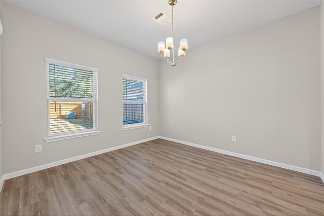 513 Emerald Thicket Lane, Huffman, TX 77336