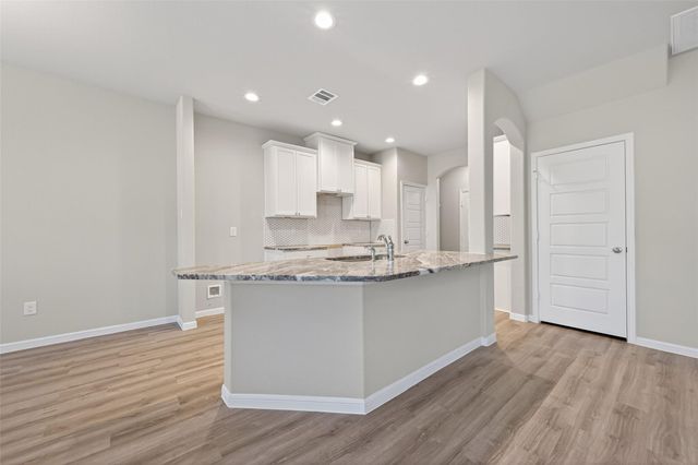 513 Emerald Thicket Lane, Huffman, TX 77336