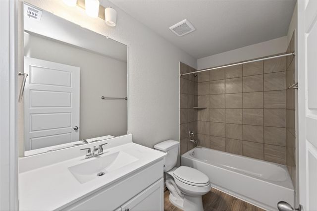 513 Emerald Thicket Lane, Huffman, TX 77336