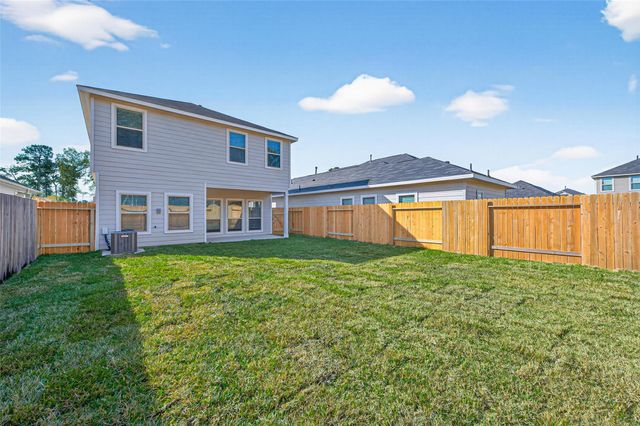 513 Emerald Thicket Lane, Huffman, TX 77336