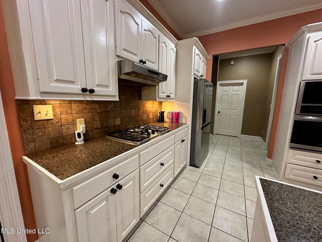108 Addison Way, Canton, MS 39046