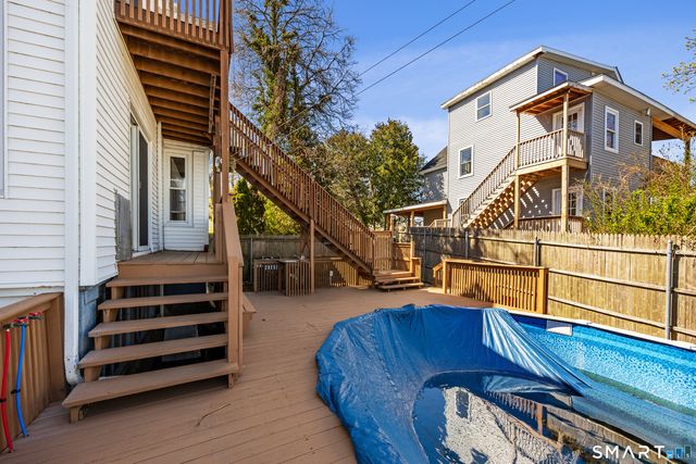 338 Lighthouse Road, New Haven, CT 06512