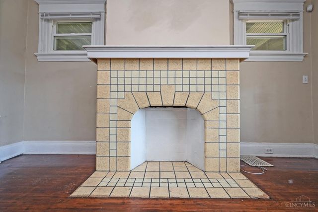 3444 Price Avenue, Cincinnati, OH 45205