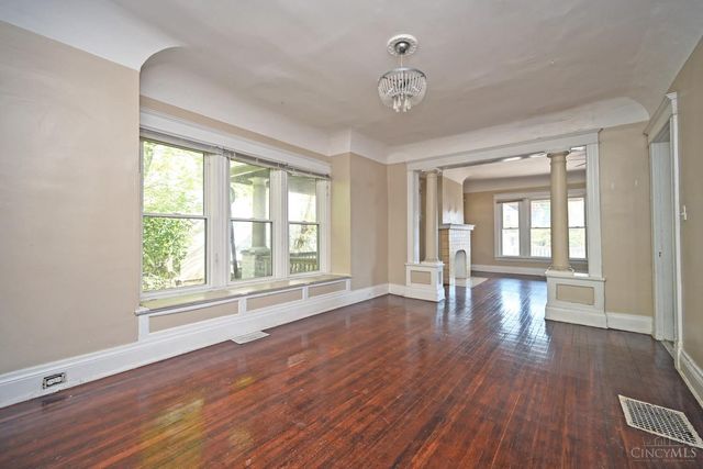 3444 Price Avenue, Cincinnati, OH 45205