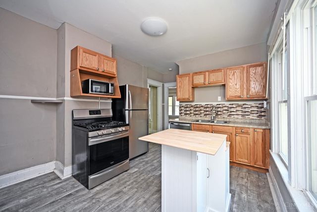 3444 Price Avenue, Cincinnati, OH 45205