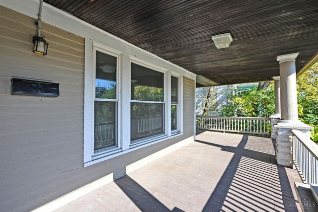 3444 Price Avenue, Cincinnati, OH 45205